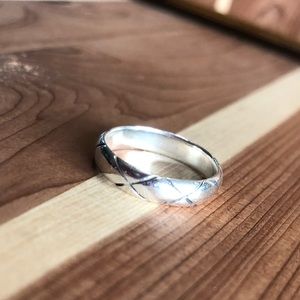 925 Sterling Silver Ring Sz 6.5